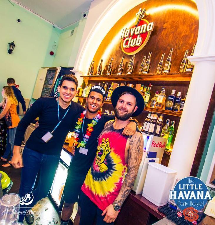 The Little Havana Party Hostel Красков Екстериор снимка